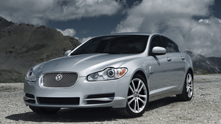 2010 Jaguar XF S Diesel Better, Faster, Gets 35 MPG